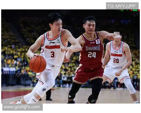 上海与广东男篮激战现场直播全程回顾及精彩时刻记录 上海与广东男篮激战现场直播全程回顾及精彩时刻记录