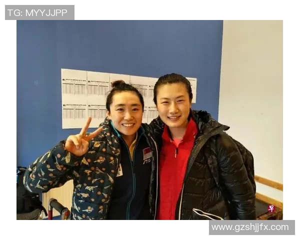 冯天薇与丁宁在2014巡回赛中的巅峰对决与精彩瞬间回顾