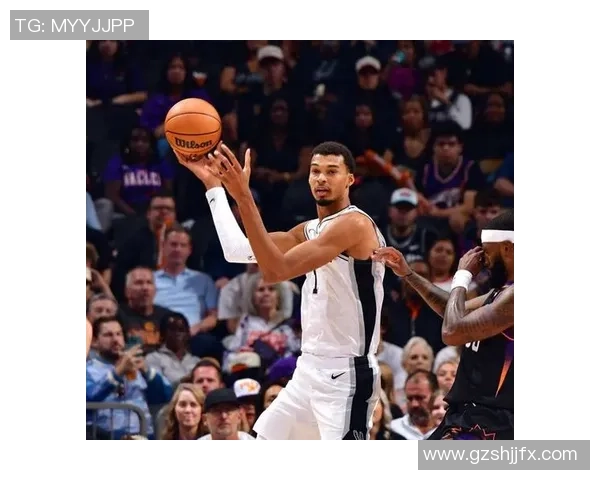 马刺与太阳精彩对决回放1月30日比赛全程回顾与分析