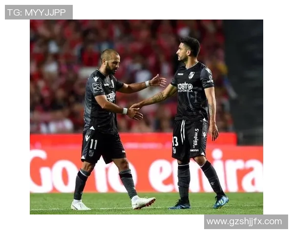 吉马良斯与法伦斯比赛推迟的原因分析与影响探讨